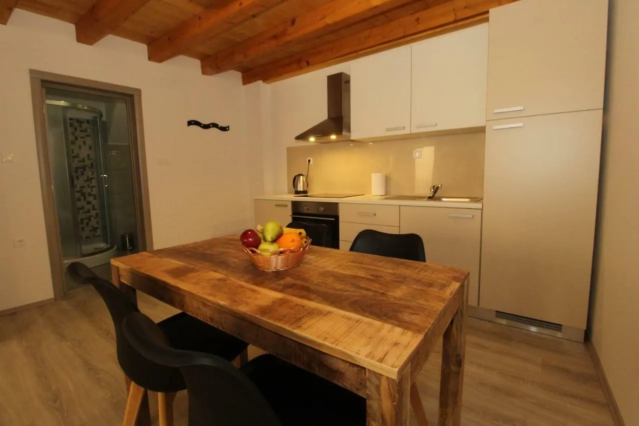 Apartments Bella Pag Town 0*,